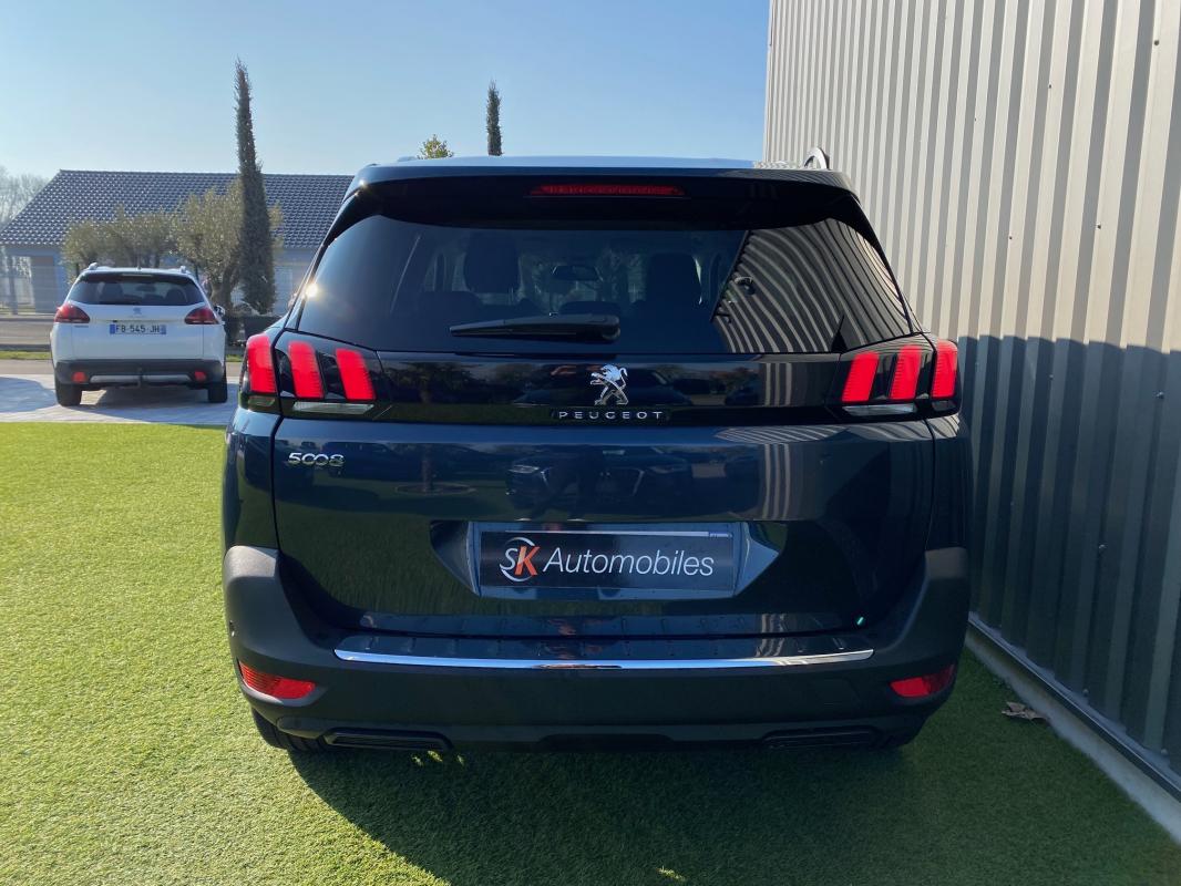 Peugeot 5008 — photo 5 sur 9