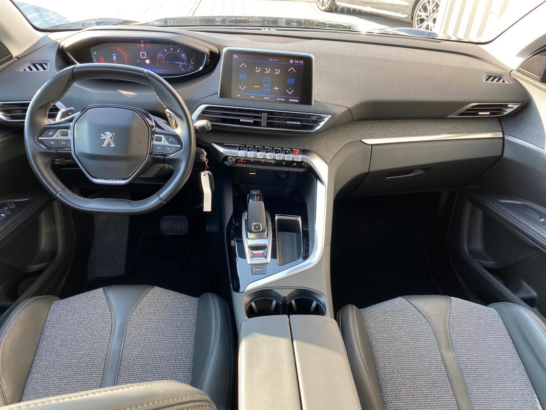 Peugeot 5008 — photo 8 sur 9