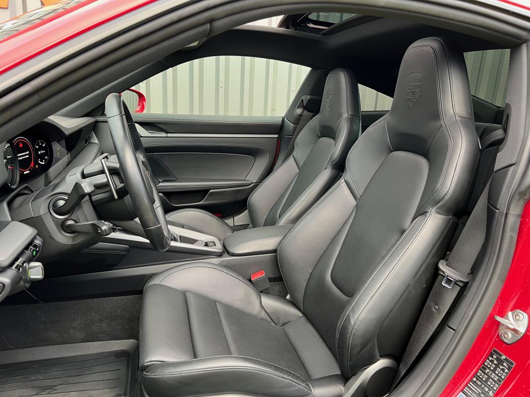 Porsche 911 — photo 10 sur 20