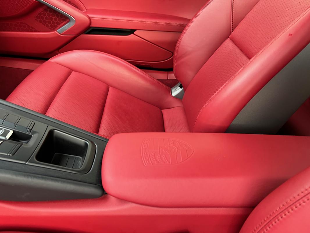 Porsche 911 — photo 10 sur 16