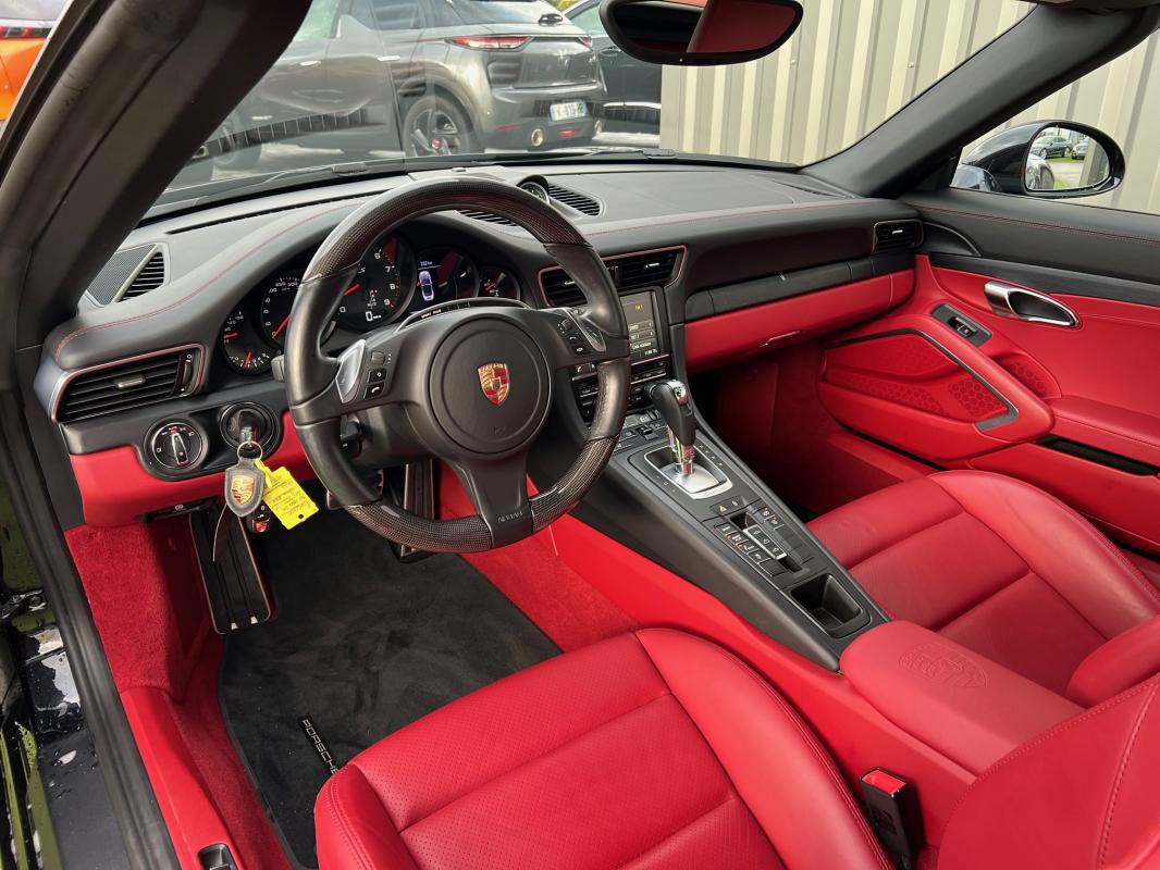 Porsche 911 — photo 11 sur 16