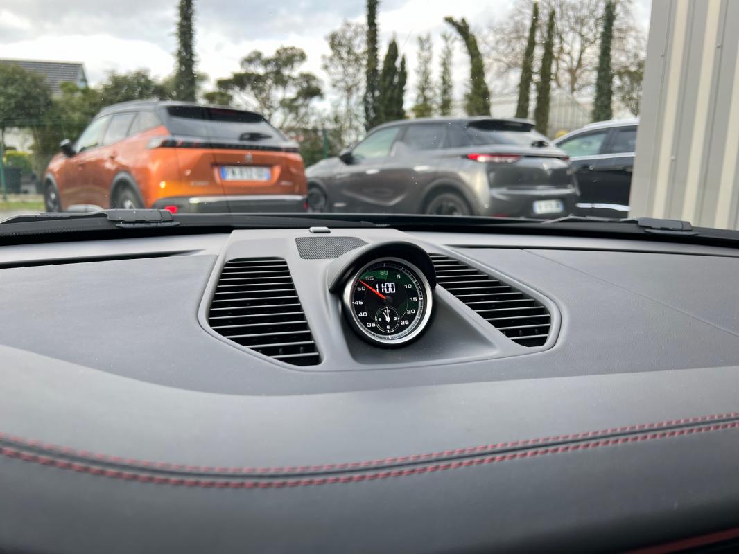 Porsche 911 — photo 15 sur 16