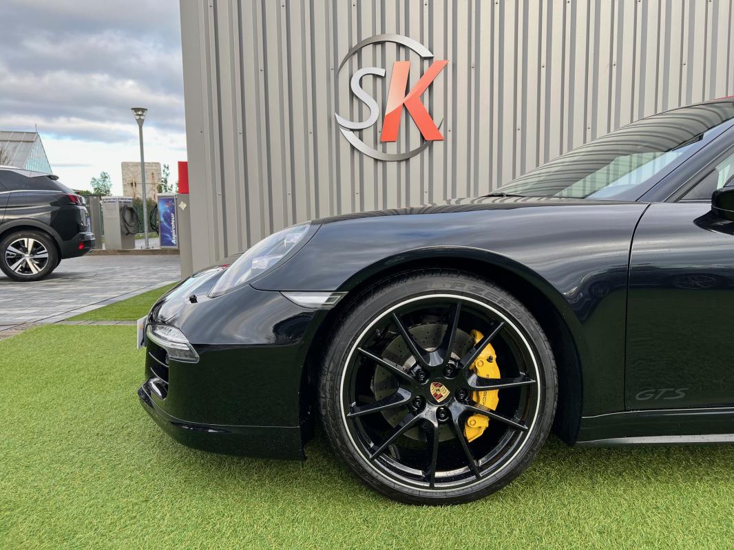 Porsche 911 — photo 4 sur 16