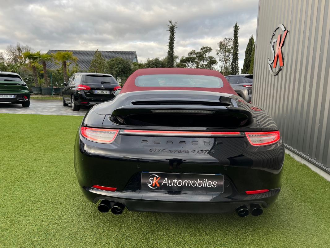 Porsche 911 — photo 7 sur 16