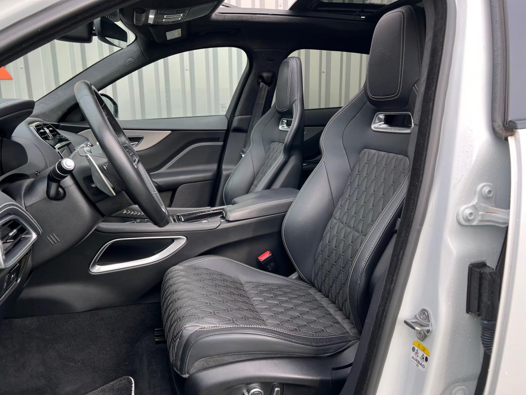Jaguar F-Pace — photo 12 sur 19