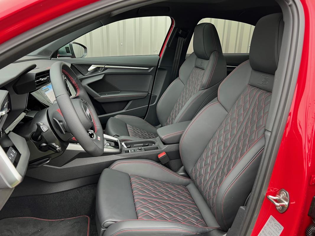 Audi S3 — photo 11 sur 14