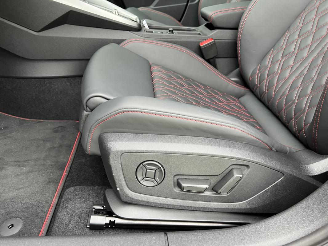 Audi S3 — photo 12 sur 14