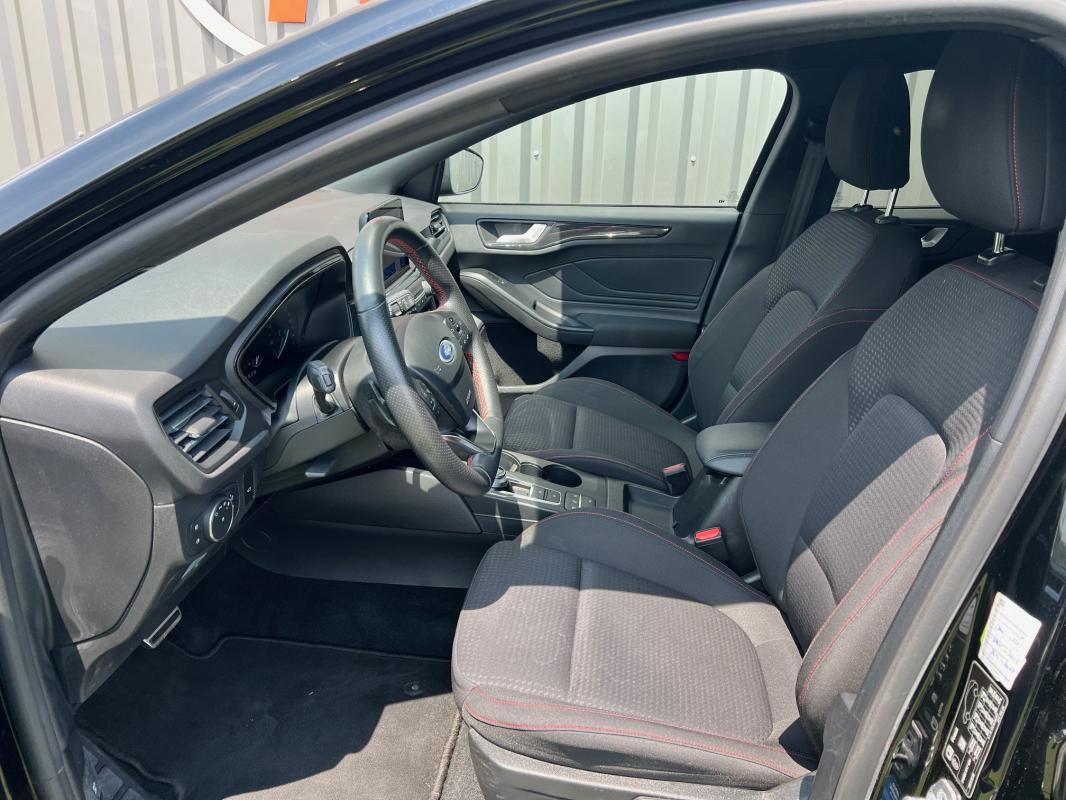 Ford Focus — photo 11 sur 11