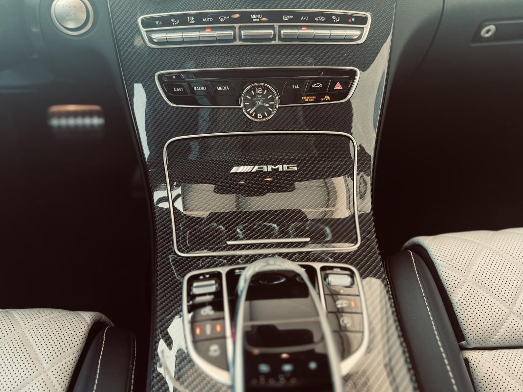Mercedes C 63 AMG — photo 10 sur 14