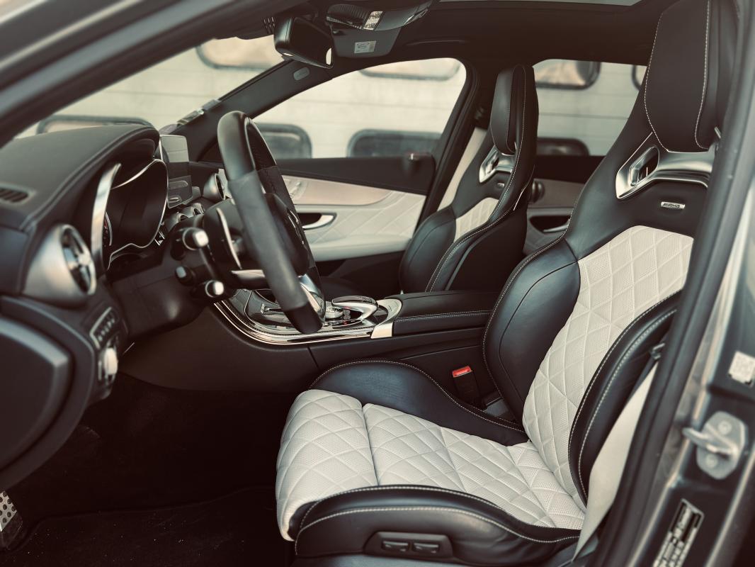 Mercedes C 63 AMG — photo 7 sur 14
