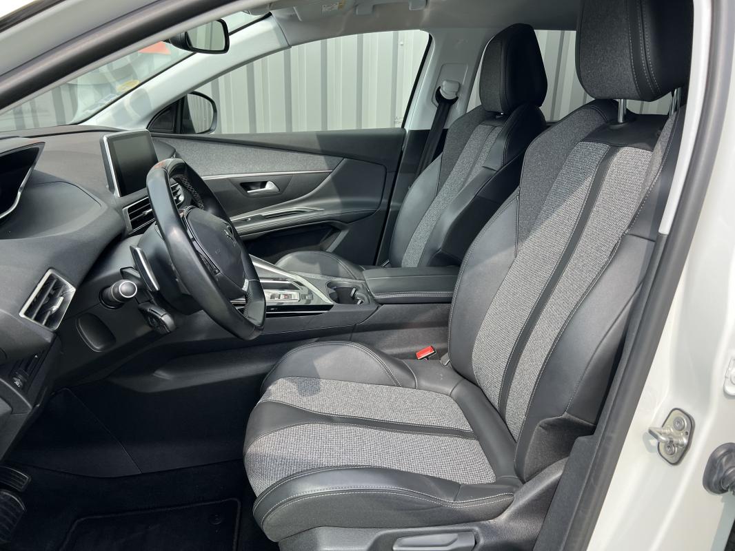 Peugeot 5008 — photo 11 sur 11