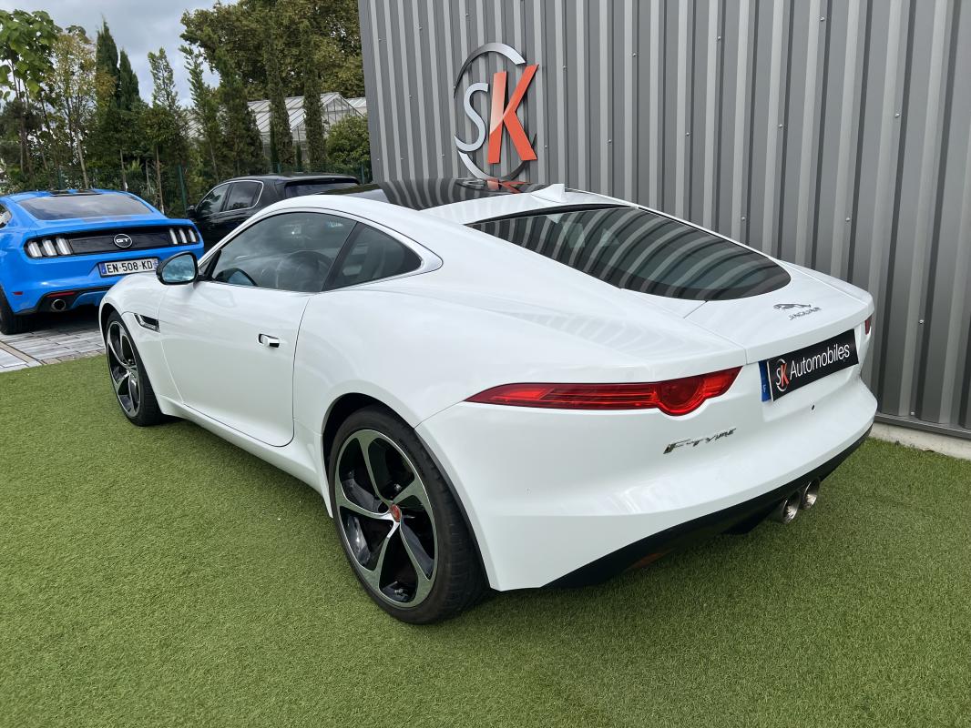Jaguar F-Type — photo 4 sur 11
