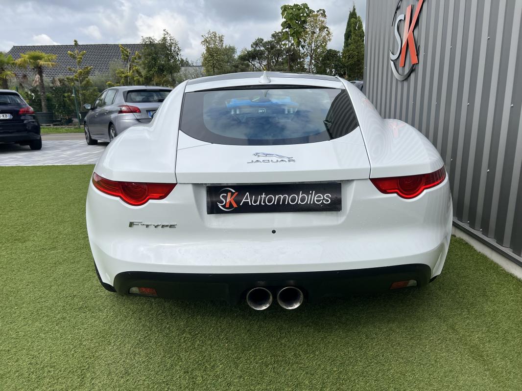 Jaguar F-Type — photo 5 sur 11