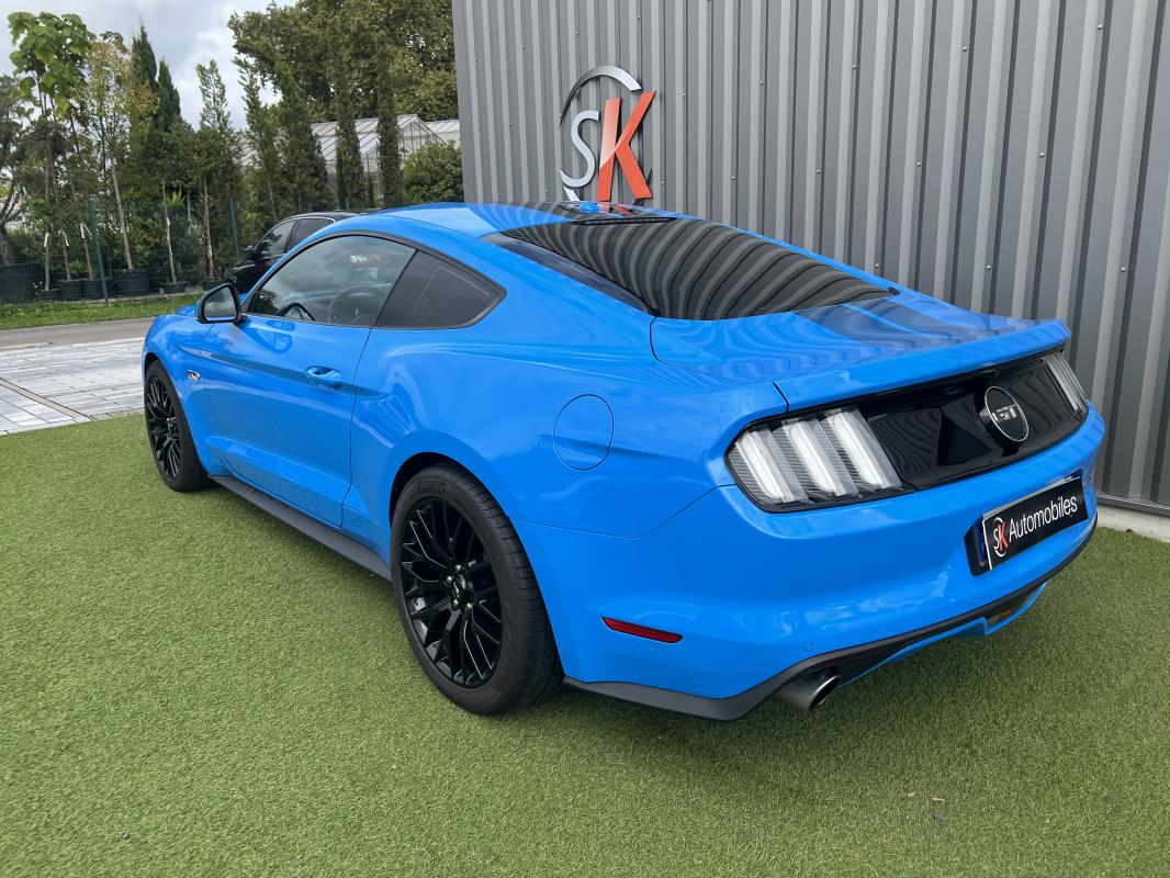 Ford Mustang — photo 6 sur 13