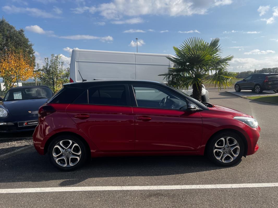 Hyundai i20 — photo 3 sur 9
