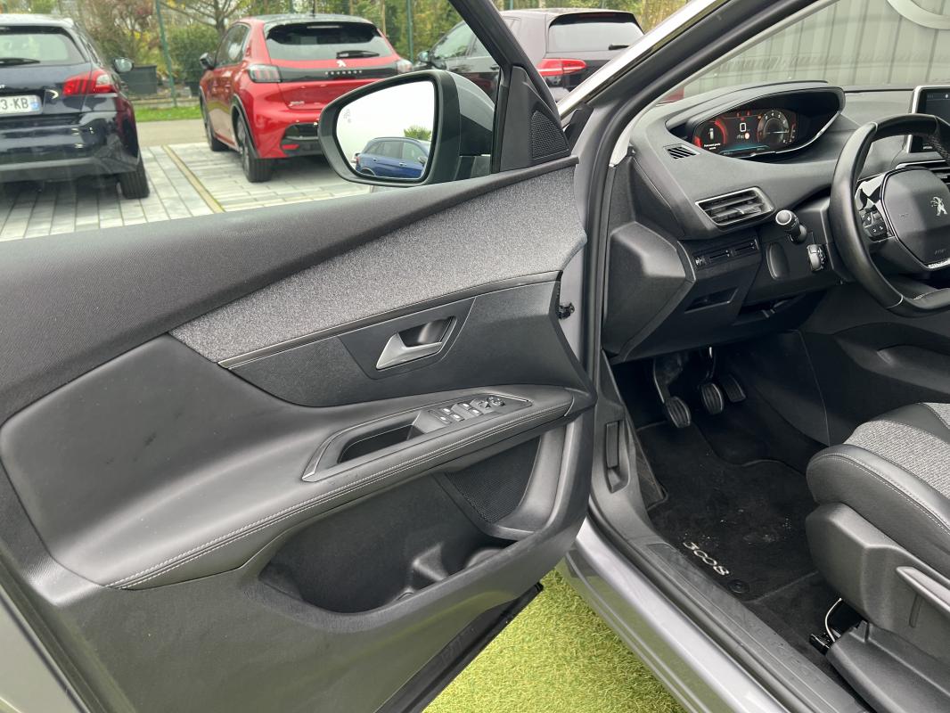 Peugeot 3008 — photo 13 sur 13