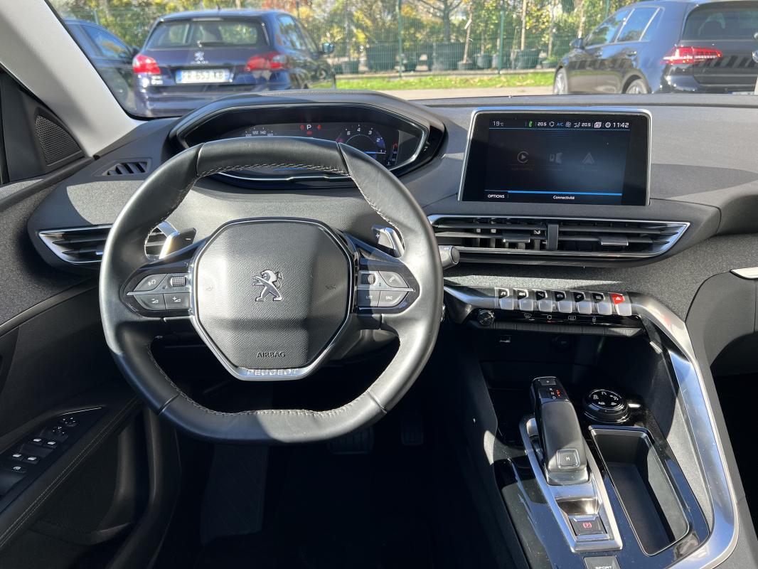 Peugeot 3008 — photo 10 sur 12