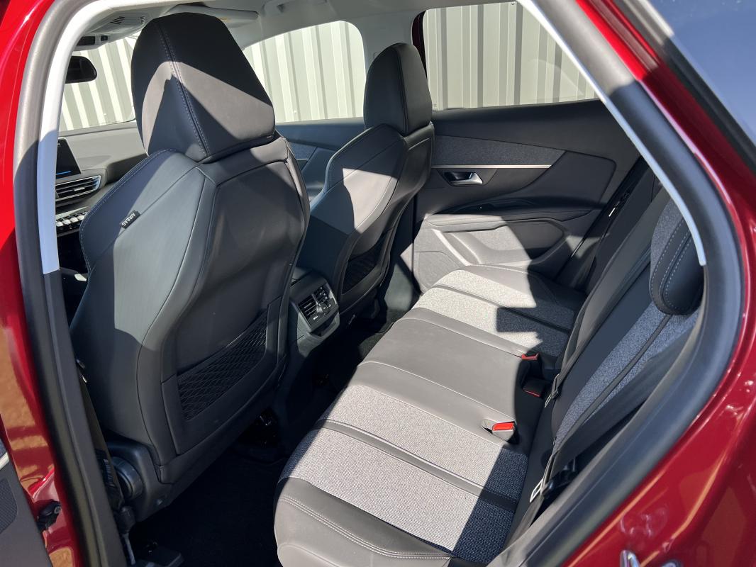 Peugeot 3008 — photo 8 sur 12