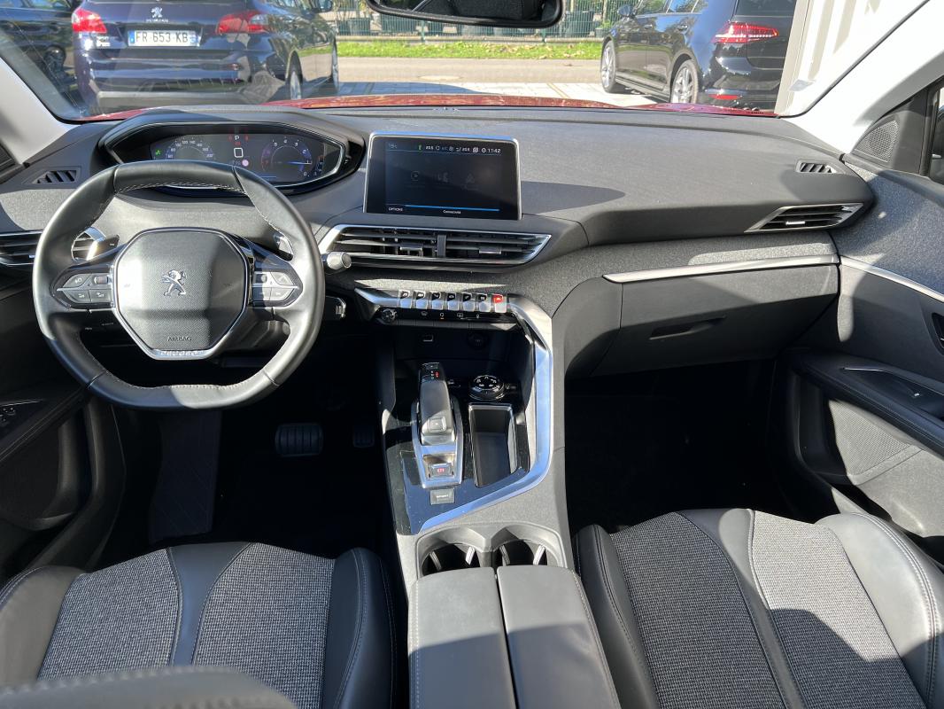 Peugeot 3008 — photo 9 sur 12
