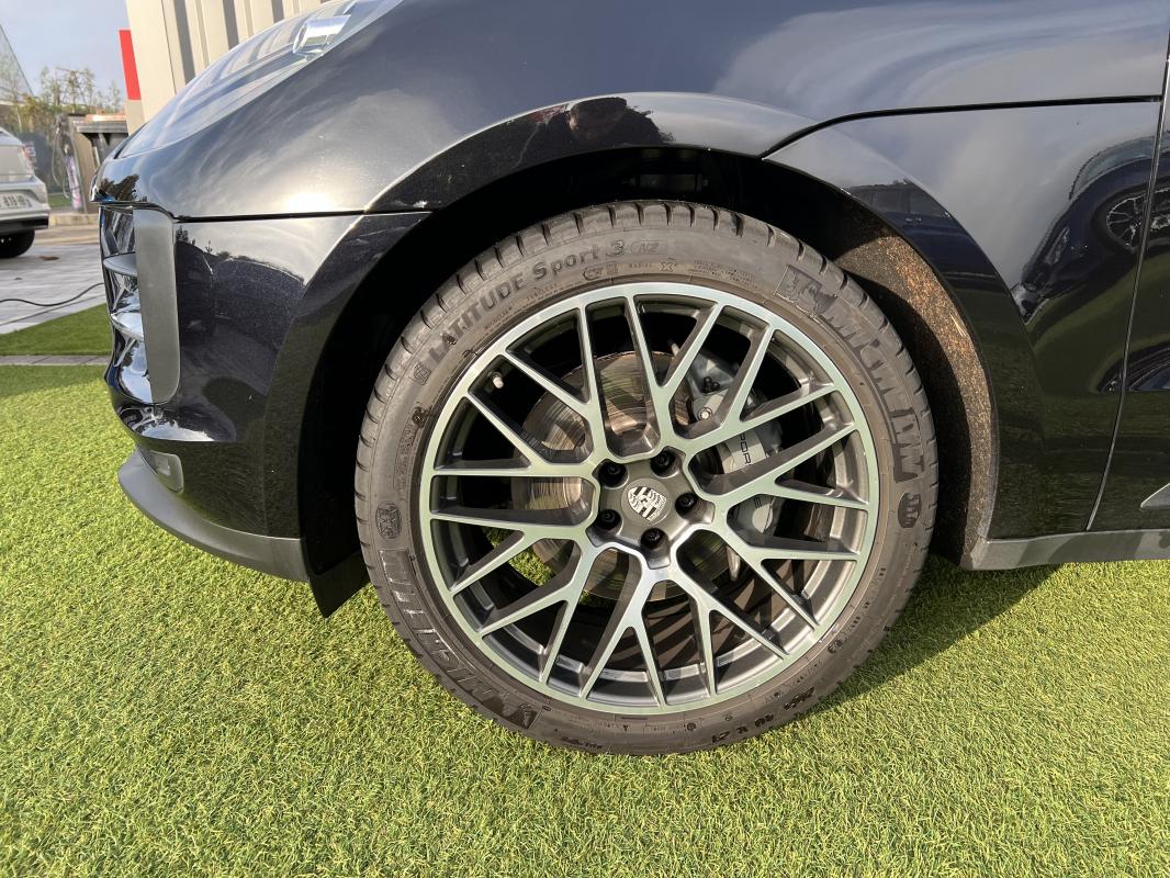 Porsche Macan — photo 19 sur 33