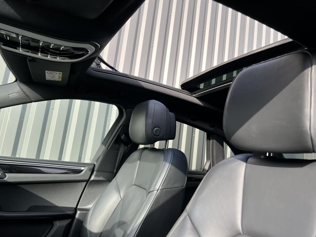 Porsche Macan — photo 31 sur 33