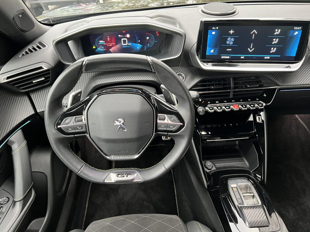 Peugeot 2008 — photo 11 sur 14