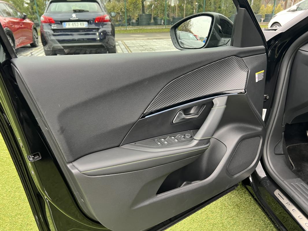 Peugeot 2008 — photo 13 sur 14