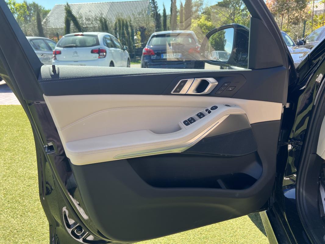 BMW X5 — photo 13 sur 13