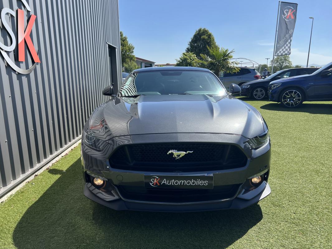 Ford Mustang — photo 2 sur 14