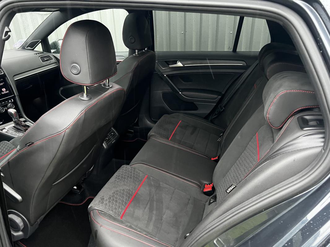Volkswagen Golf — photo 19 sur 21