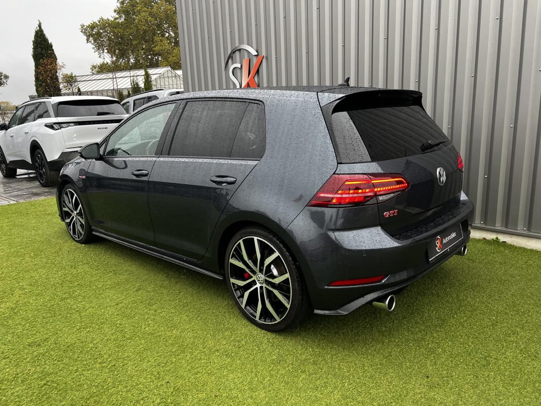 Volkswagen Golf — photo 5 sur 21