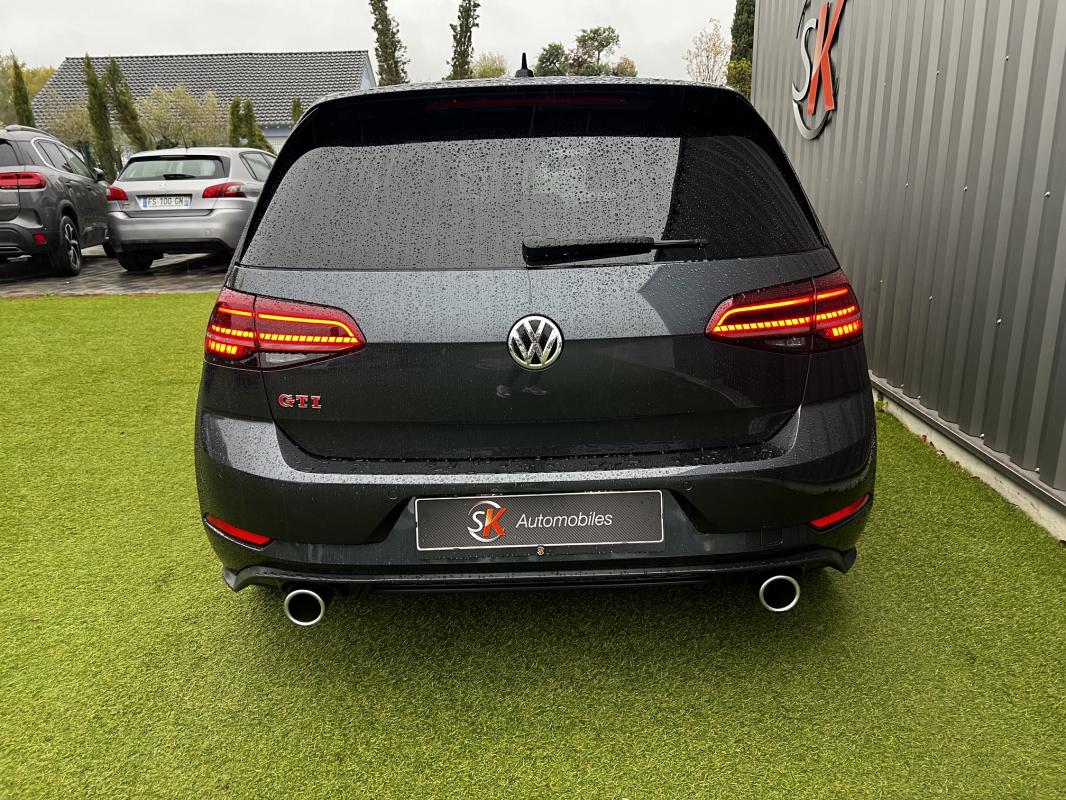 Volkswagen Golf — photo 6 sur 21