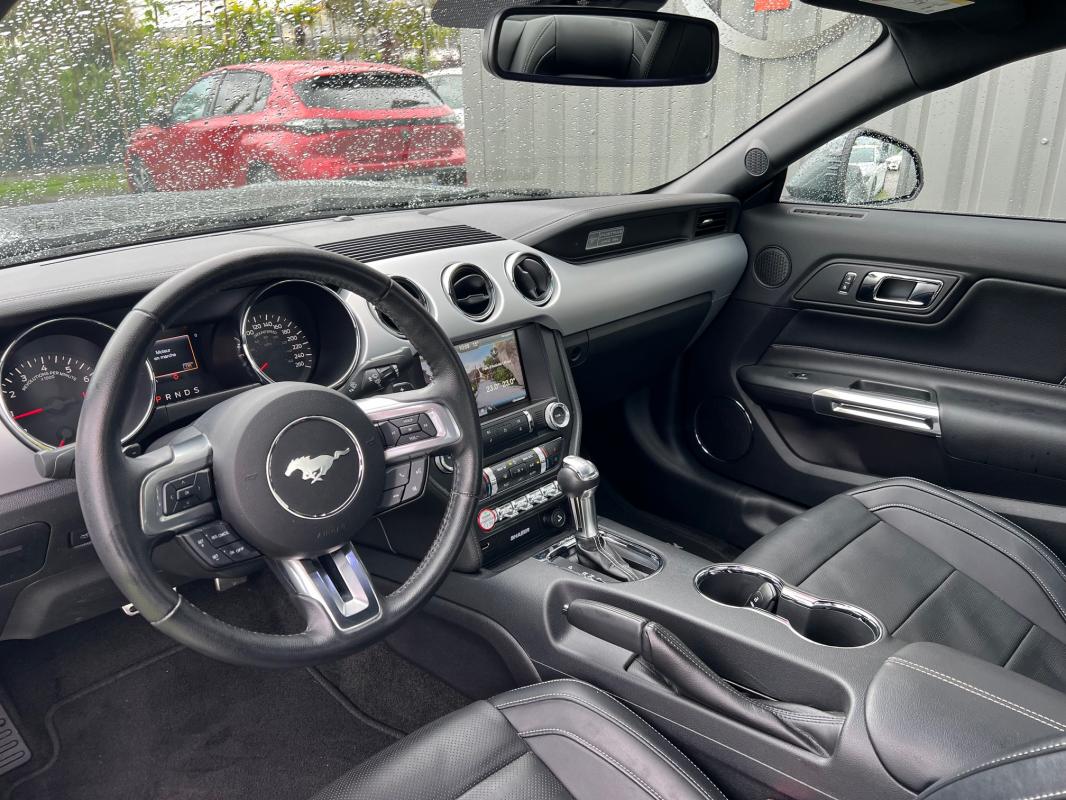 Ford Mustang — photo 10 sur 13