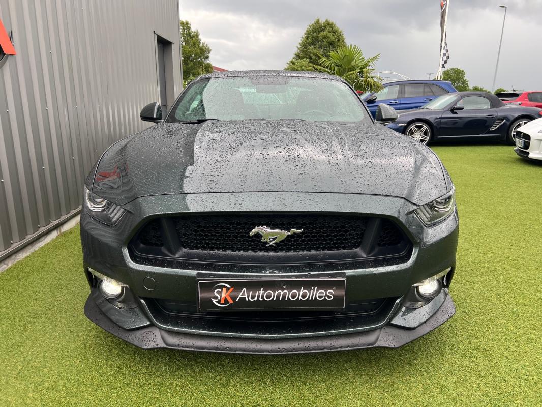 Ford Mustang — photo 2 sur 13