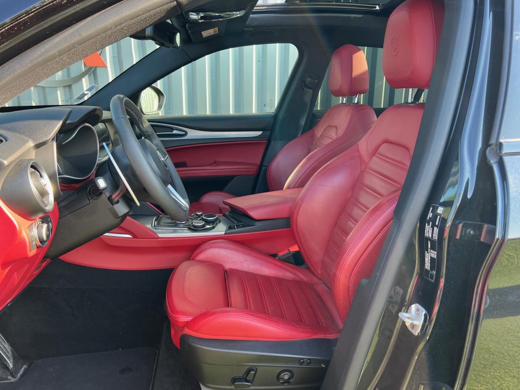 Alfa Romeo Stelvio — photo 12 sur 15