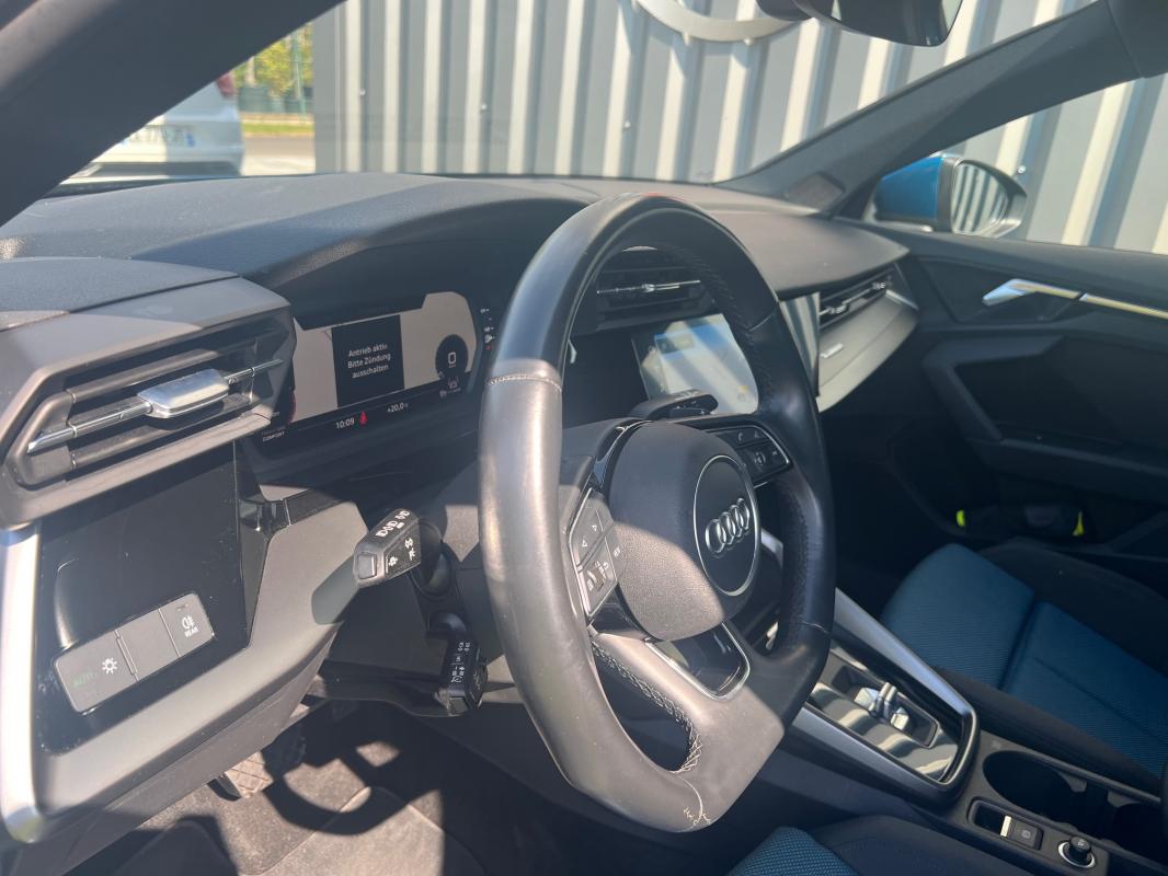 Audi A3 sportback — photo 10 sur 11