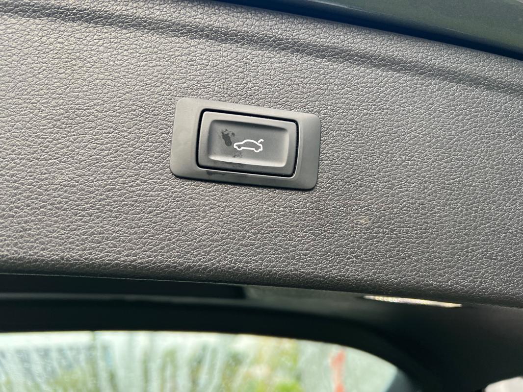 Audi Q5 — photo 8 sur 13