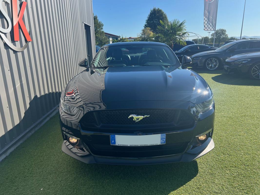 Ford Mustang — photo 2 sur 12