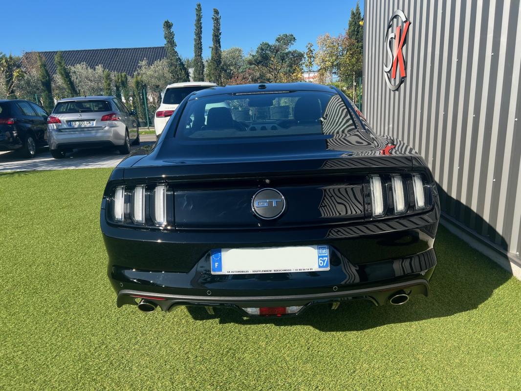 Ford Mustang — photo 6 sur 12