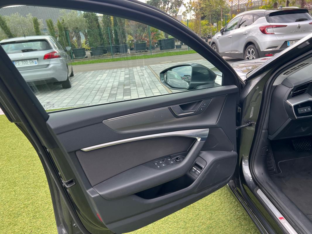 Audi A6 Avant — photo 14 sur 15
