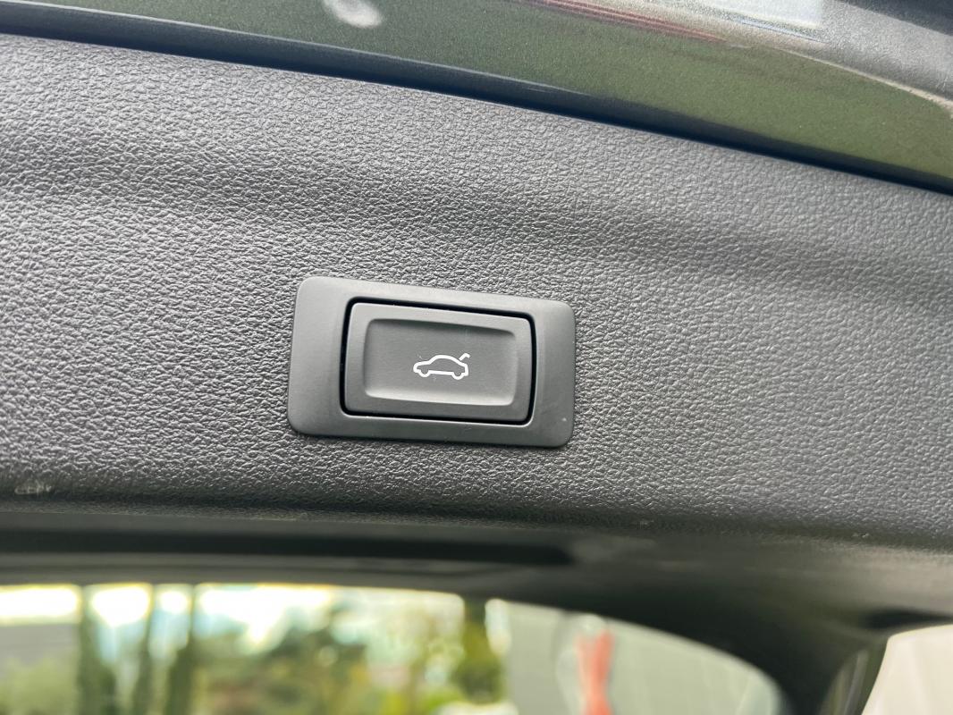 Audi A6 Avant — photo 8 sur 15