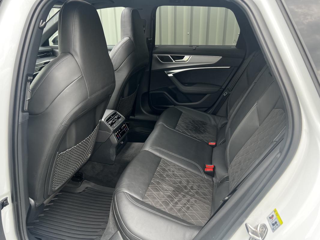 Audi S6 avant — photo 12 sur 21