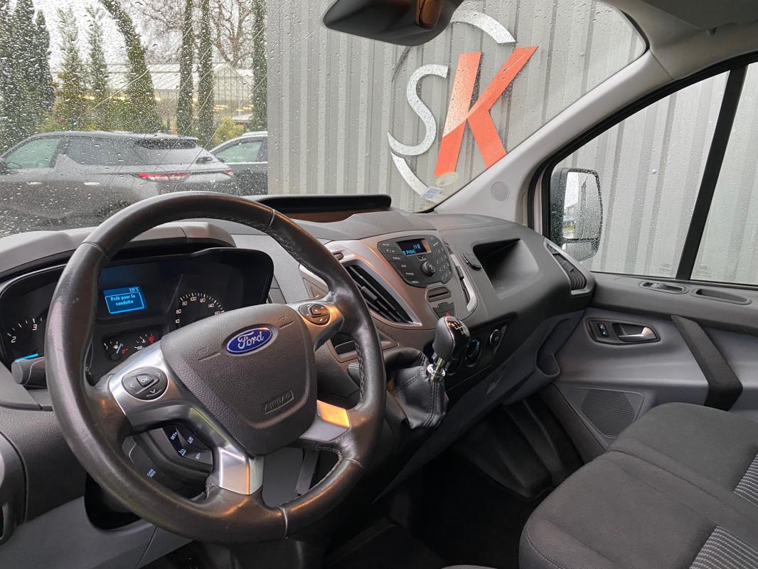 Ford Transit Custom — photo 8 sur 8