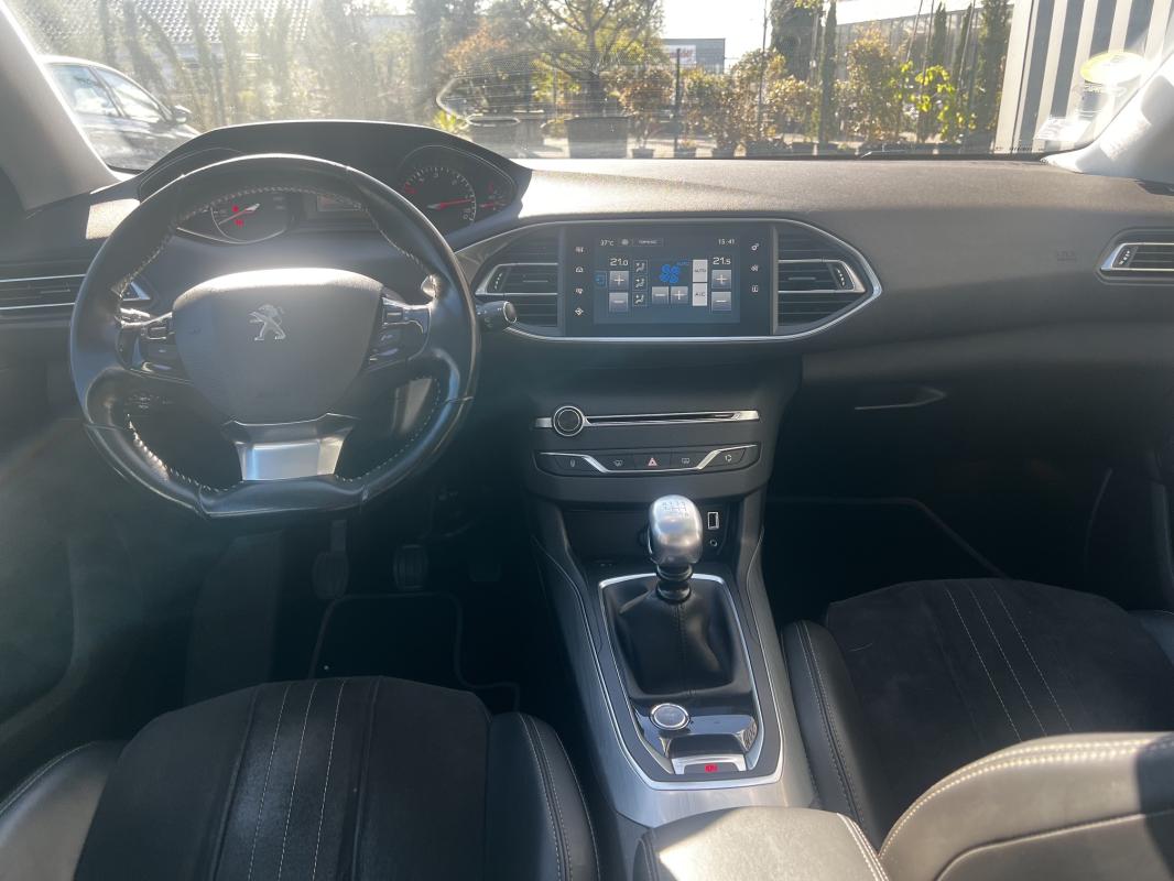 Peugeot 308 SW — photo 8 sur 11
