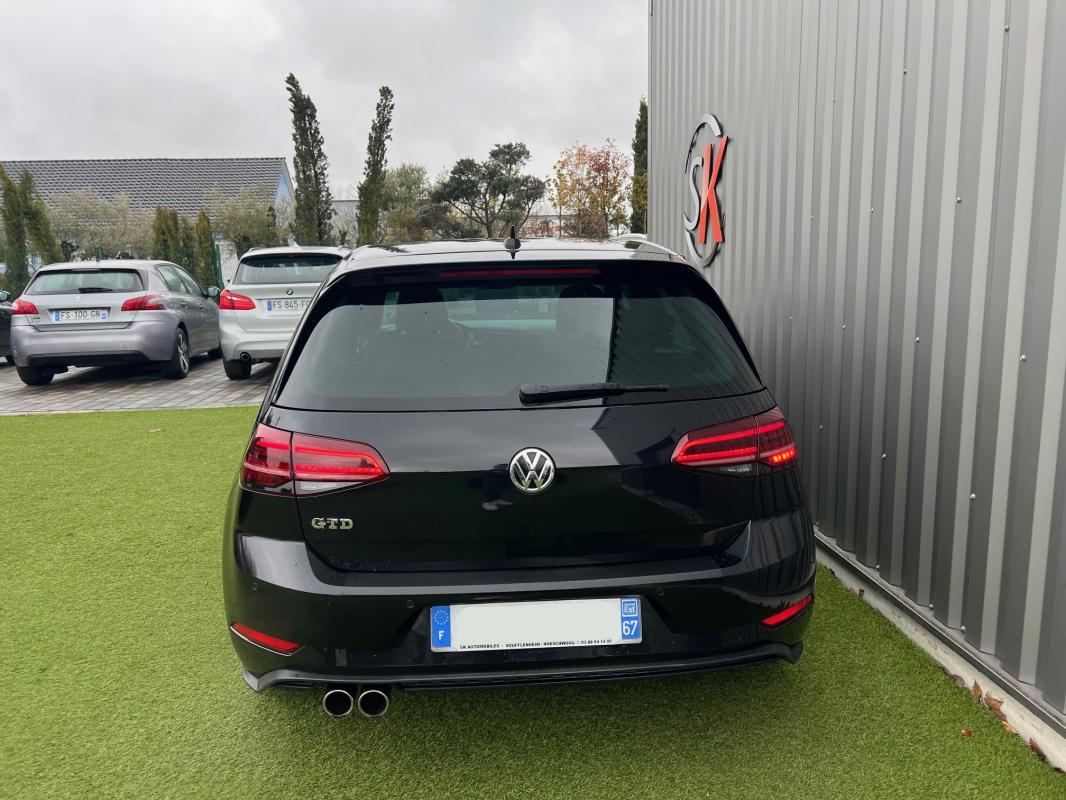 Volkswagen Golf — photo 5 sur 9