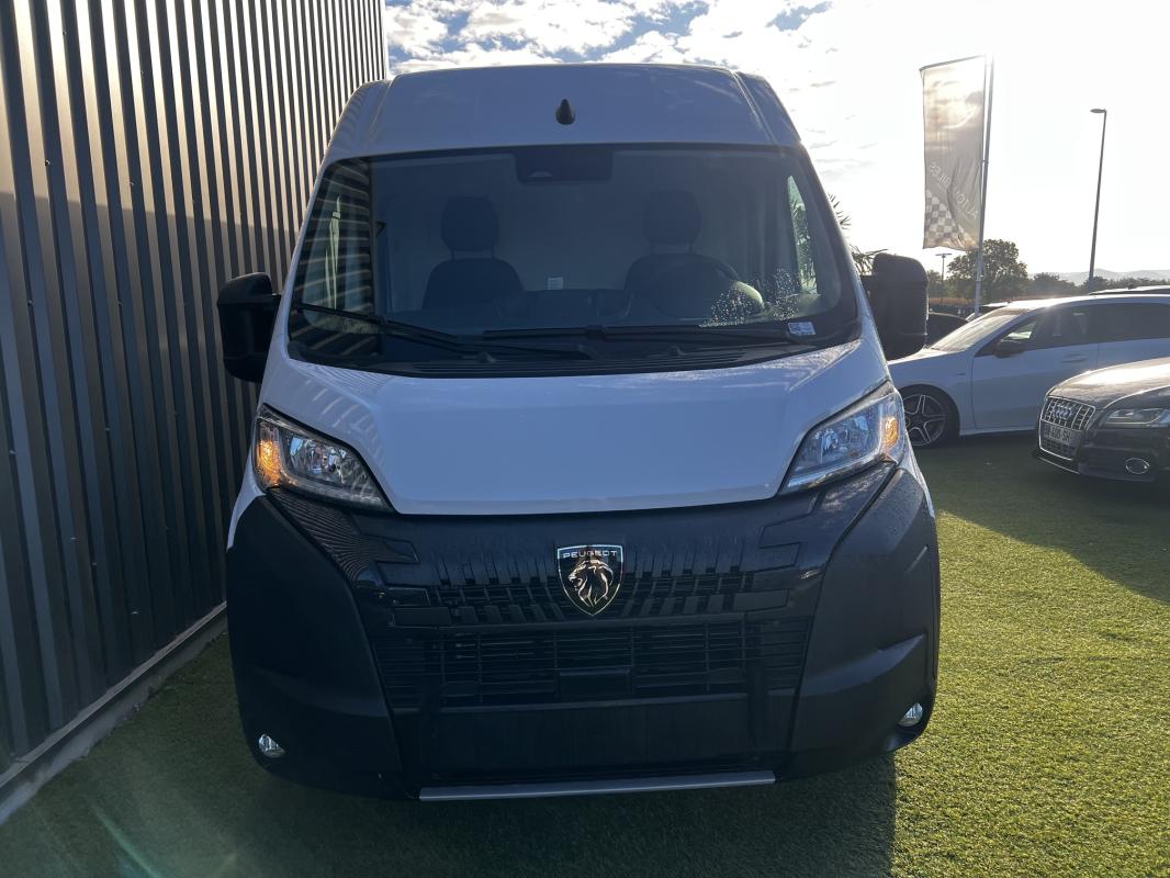 Peugeot Boxer — photo 2 sur 11