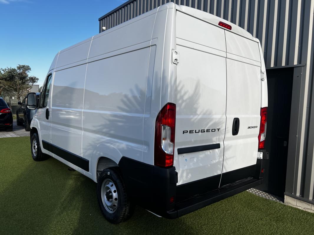 Peugeot Boxer — photo 4 sur 11
