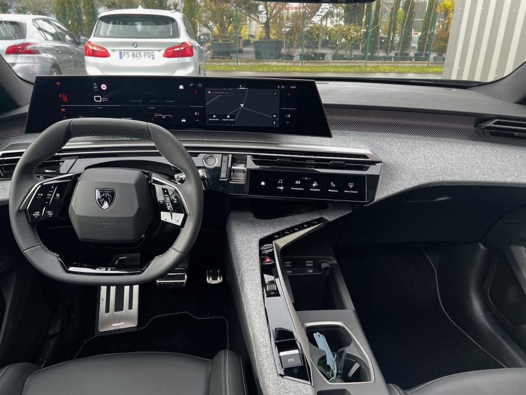 Peugeot 3008 — photo 8 sur 12