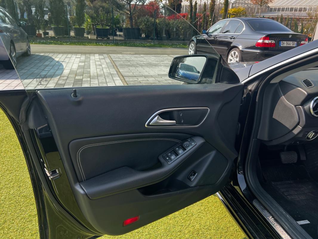 Mercedes CLA — photo 11 sur 11