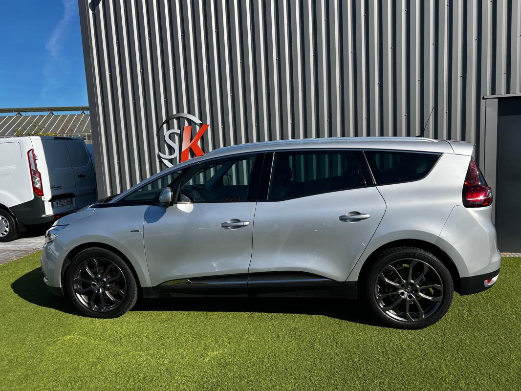 Renault Grand Scénic — photo 3 sur 12